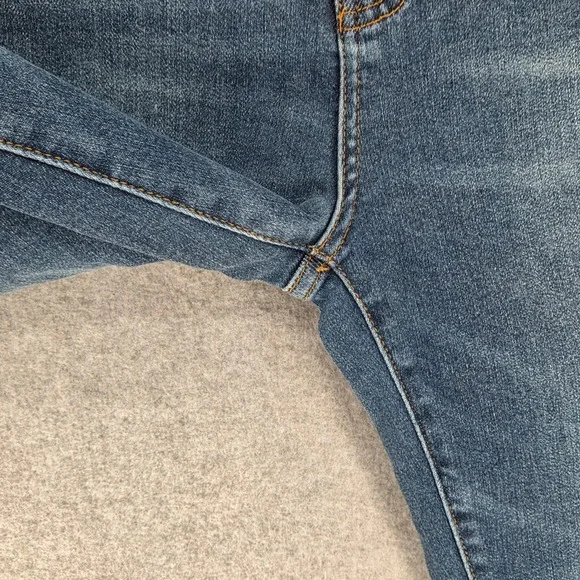 Judy Blue Women 13/ 31 Kick Boot Jeans Medium Wash Frayed Hem Denim Stretch - Picture 5 of 5